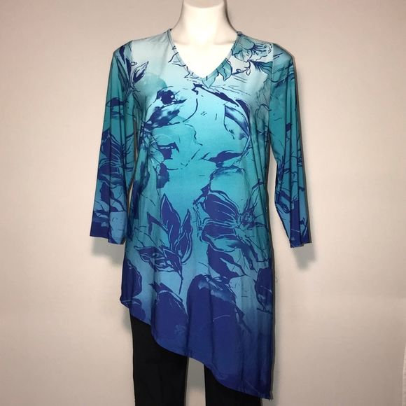 Chico's Tops - Chico’s Easywear asymmetrical blue flower top